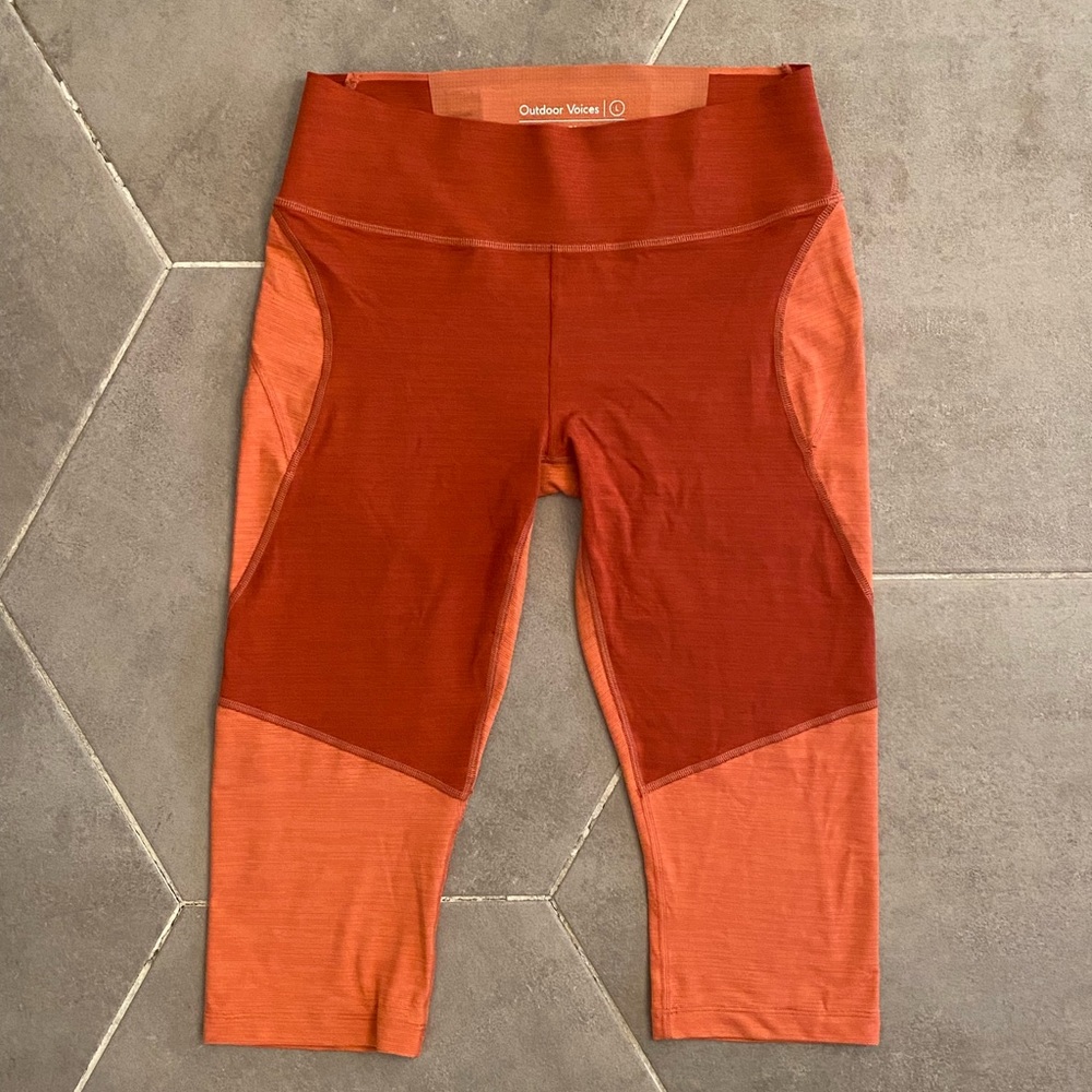 Outdoor Voices TechSweat Two-Tone Kneecap Leggings Size L